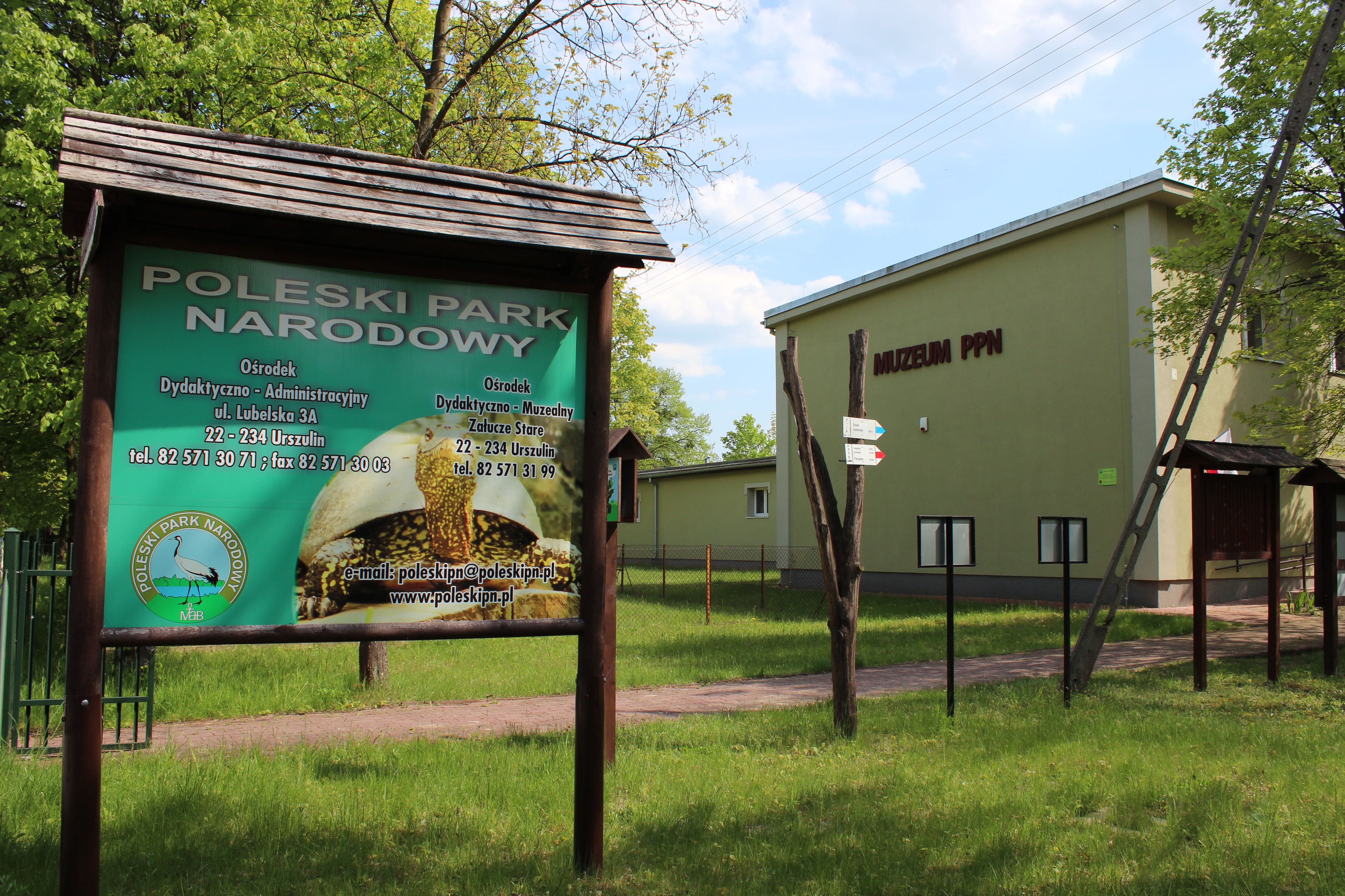 Ośrodek Dydaktyczno-Muzealny Poleskiego Parku Narodowego w Starym Załuczu